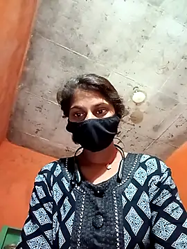 Snapshot of Jyoti_thakurr chatting on 09-26-25, 06:45 Jyoti thakurr online show from 09-26-25, 06:45