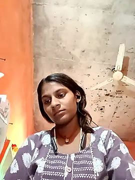 Snapshot of Jyoti_thakurr chatting on 10-12-25, 06:34 Jyoti thakurr online show from 10-12-25, 06:34