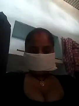 Sheema tyagi online show from 10-24-25, 07:05