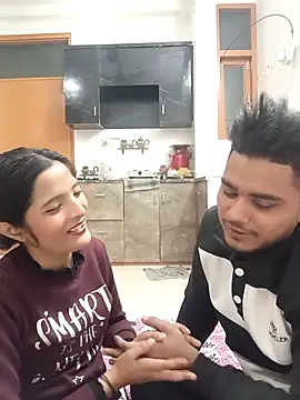 romantic couple1 online show from 12-23-25, 12:52