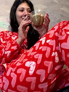 PrincessYYara online show from 10-08-25, 05:05