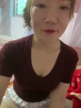 Snapshot of Pyy07 chatting on 11-11-25, 07:19 Pyy07 online show from 11-11-25, 07:19