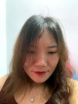 Snapshot of Pyy07 chatting on 11-16-25, 01:06 Pyy07 online show from 11-16-25, 01:06