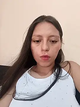 Lahila  online show from 11-19-25, 02:28