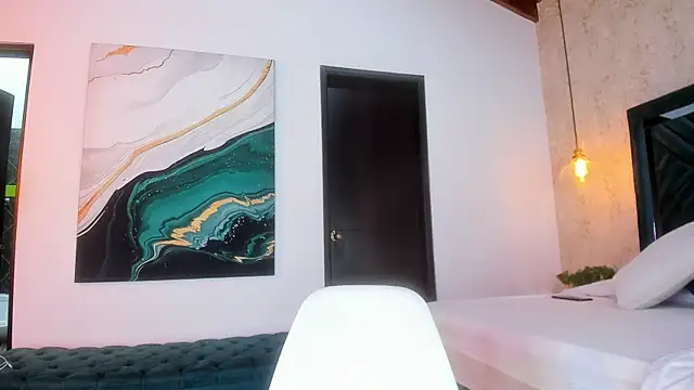 Sofi Moreno online show from 04-05-26, 12:02