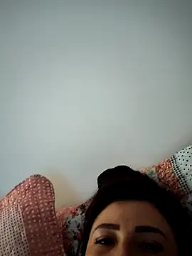 mia mancinii online show from 04-11-26, 02:32