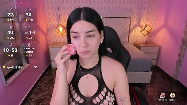 CHRISTY TEIGEN4 online show from 11-07-25, 07:36