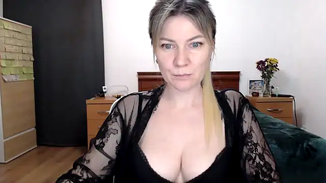 ParadiseAlina online show from 11-06-25, 08:21