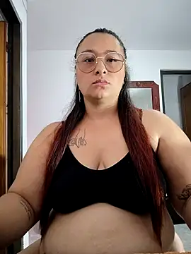 Freyacooper online show from 02-24-26, 01:31