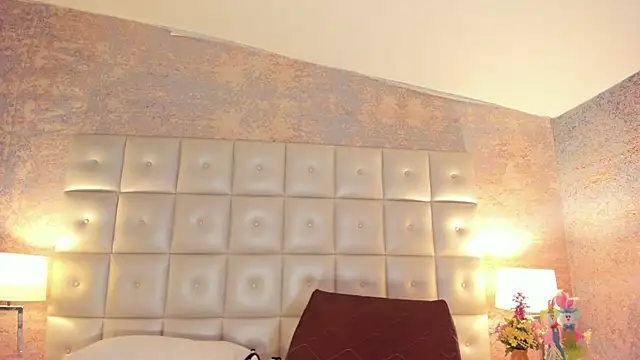 SheyLopez online show from 05-12-26, 03:14