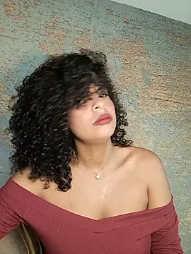 Snapshot of SheyLopez chatting on 06-24-26, 03:05 SheyLopez online show from 06-24-26, 03:05