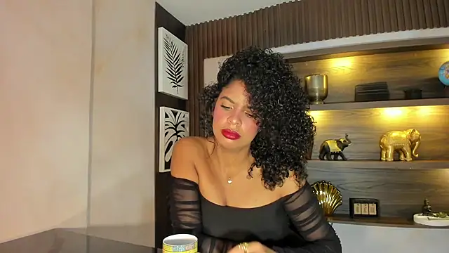 Snapshot of SheyLopez chatting on 07-11-26, 03:20 SheyLopez online show from 07-11-26, 03:20