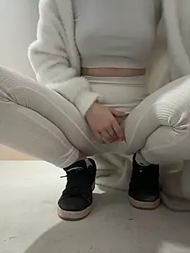 Cumonmme online show from 12-01-25, 08:25