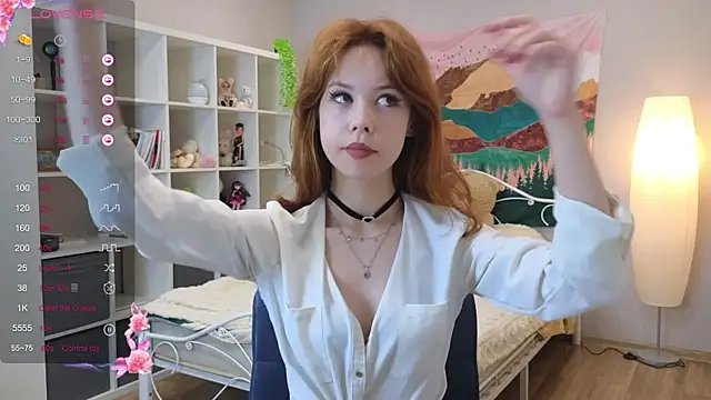 Wendy Cutie online show from 10-31-25, 03:13