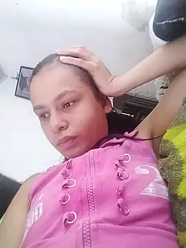 Snapshot of marisolcardona chatting on 09-22-25, 01:57 marisolcardona online show from 09-22-25, 01:57