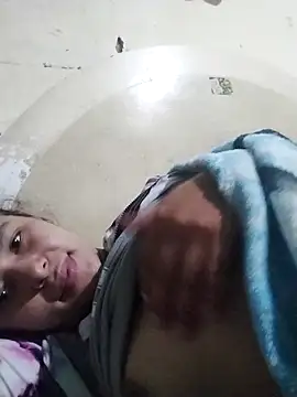 Snapshot of marisolcardona chatting on 10-13-25, 11:10 marisolcardona online show from 10-13-25, 11:10