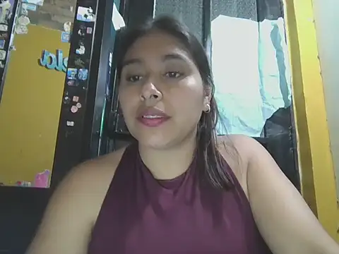 Snapshot of zairabreze chatting on 05-27-26, 01:57 zairabreze online show from 05-27-26, 01:57