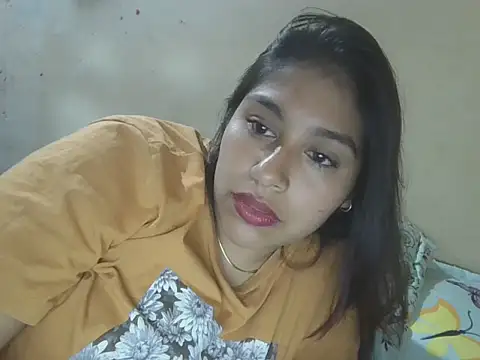 Snapshot of zairabreze chatting on 07-05-26, 03:45 zairabreze online show from 07-05-26, 03:45