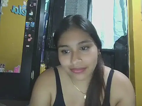Snapshot of zairabreze chatting on 07-07-26, 04:37 zairabreze online show from 07-07-26, 04:37