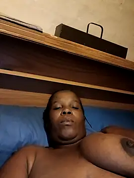 sweetdebbiexxxx online show from 11-18-25, 02:28