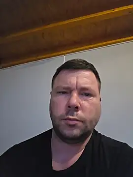 Snapshot of Da_riva chatting on 02-24-26, 10:02 Da riva online show from 02-24-26, 10:02