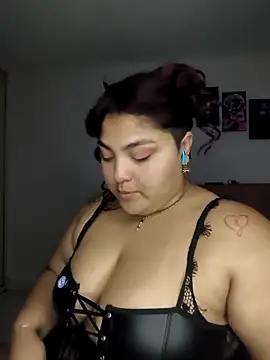 kendra lil evill online show from 03-06-26, 10:23