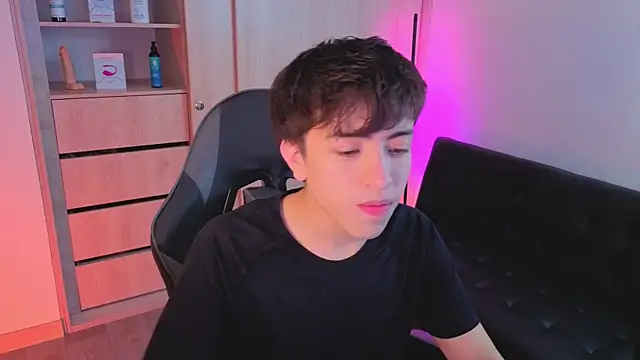 onlinenico online show from 10-14-25, 08:09