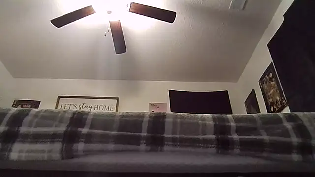 sexybigdick04 online show from 03-29-26, 08:09