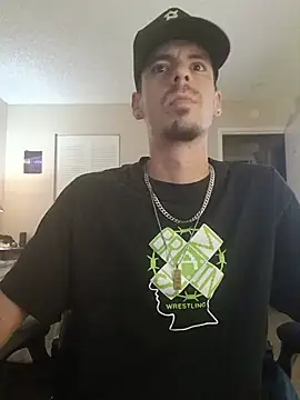 latinosatiro94 online show from 06-10-26, 06:45