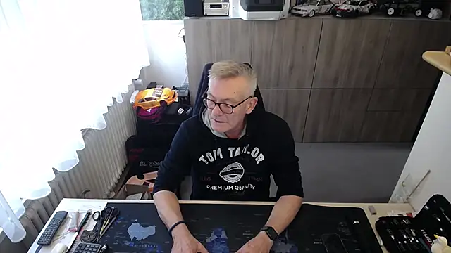 Snapshot of randyandy67 chatting on 12-18-25, 12:00 randyandy67 online show from 12-18-25, 12:00