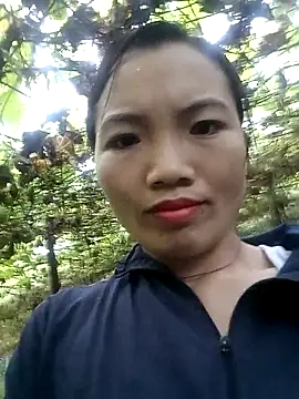 ngan-cute online show from 10-14-25, 11:27