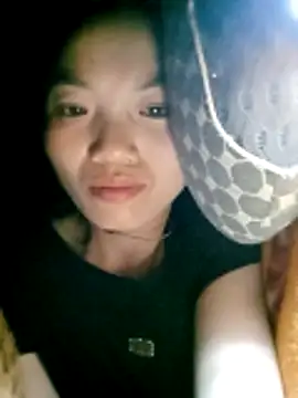 ngan-cute online show from 12-20-25, 06:04