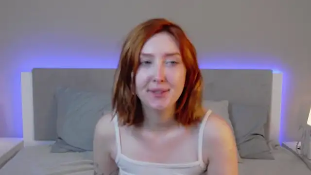 Snapshot of MarianeSun chatting on 06-20-26, 03:53 MarianeSun online show from 06-20-26, 03:53