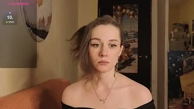 SkyHelen online show from 04-12-26, 03:39