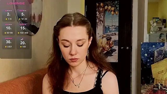Snapshot of SkyHelen chatting on 06-01-26, 08:27 SkyHelen online show from 06-01-26, 08:27