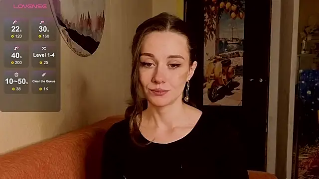 Snapshot of SkyHelen chatting on 06-14-26, 04:09 SkyHelen online show from 06-14-26, 04:09