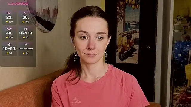 Snapshot of SkyHelen chatting on 06-15-26, 10:06 SkyHelen online show from 06-15-26, 10:06