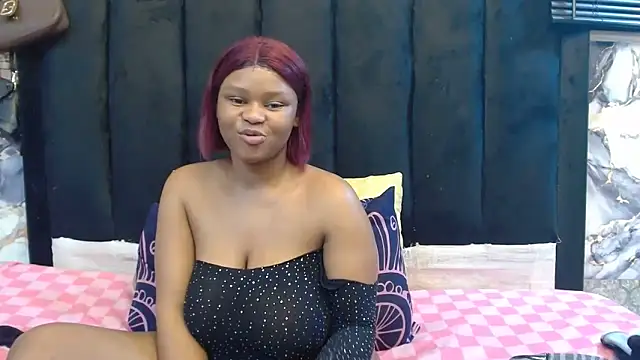 SexyBaddieXXX online show from 06-12-26, 08:08