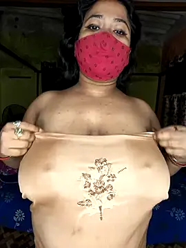 Smile-quien online show from 11-16-25, 02:55