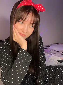 Veliora online show from 04-11-26, 06:01