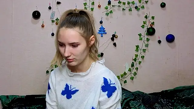  kikiclark   online show from 01-17-26, 05:16