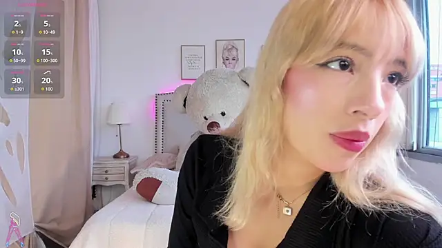 Mayajhons online show from 10-18-25, 12:28