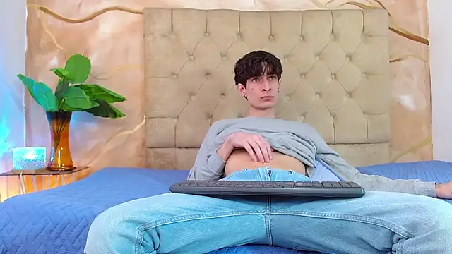 Luke Carter online show from 04-07-26, 05:13