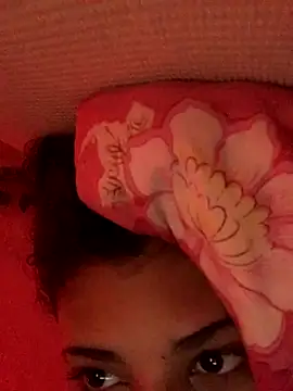 luluzinhax online show from 09-25-25, 01:59