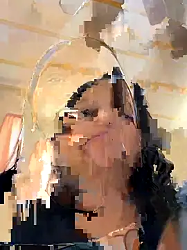 Snapshot of pocahonta69mermaid chatting on 11-30-25, 03:27 pocahonta69mermaid online show from 11-30-25, 03:27