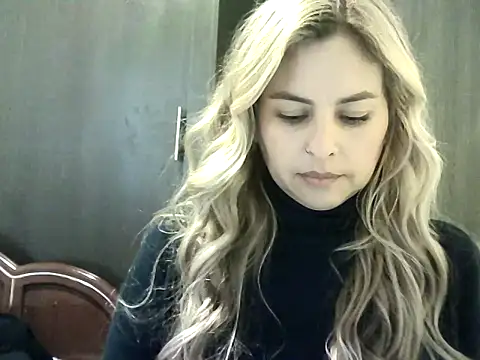 Valery  Rouse  online show from 10-01-25, 08:15