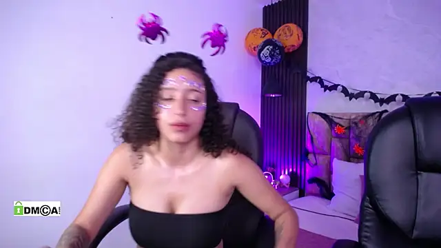 alondraandsweet1 online show from 10-31-25, 02:18