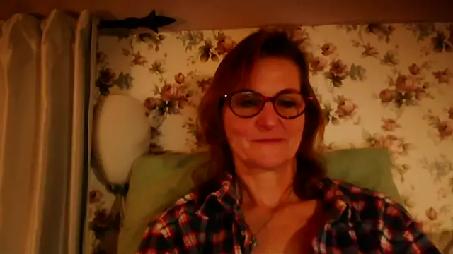 Valinella online show from 02-15-26, 07:54