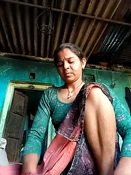 Snapshot of Hot_era chatting on 11-01-25, 03:19 Hot era online show from 11-01-25, 03:19