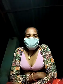 Snapshot of Hot-honi chatting on 10-05-25, 03:10 Hot-honi online show from 10-05-25, 03:10